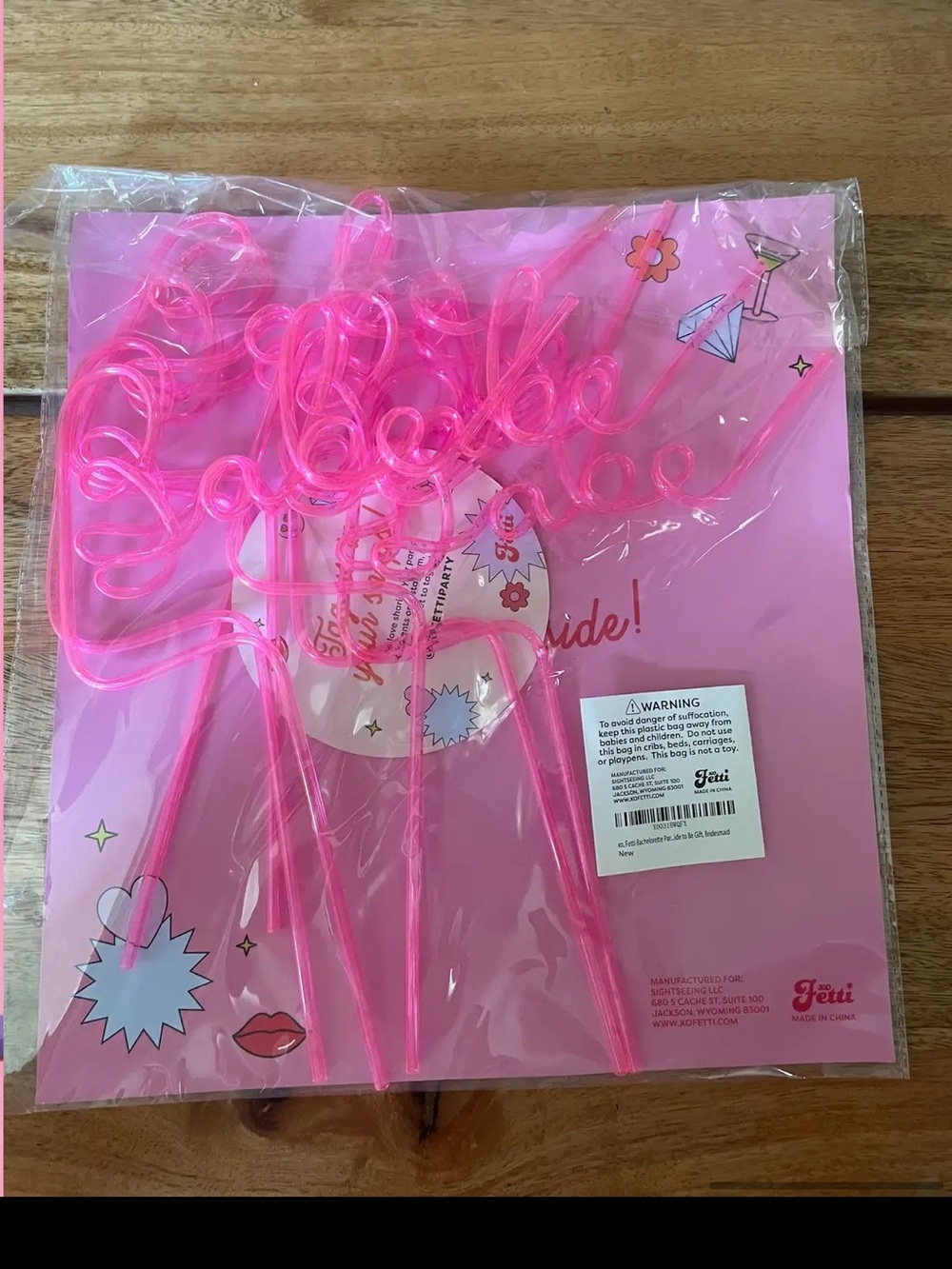 Babe Embroidered Pink Bucket Hat and Straws - Picture 4 of 4